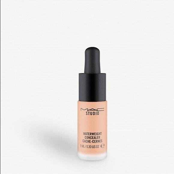 MAC Cosmetics Other - MAC Studio Waterweight Concealer -NW25  PRICE FIRM